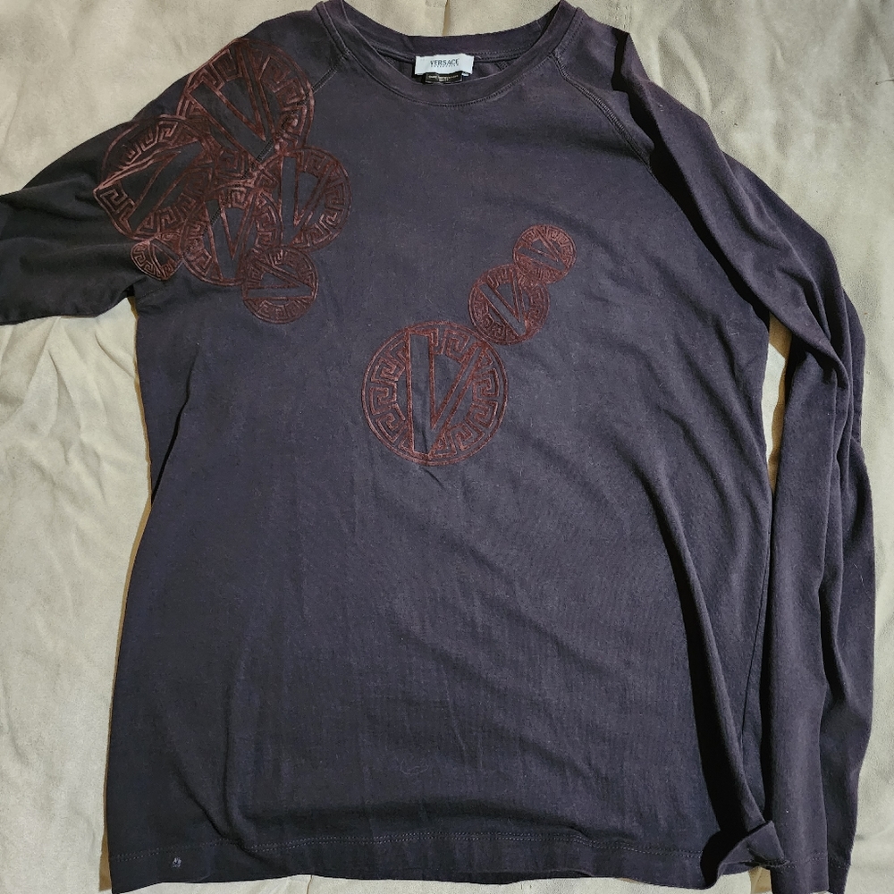 Vtg. Unisex Versace shirt